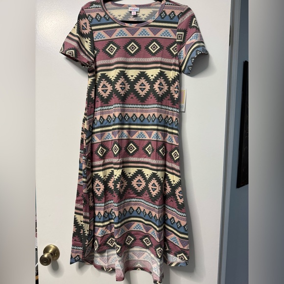 LuLaRoe Dresses & Skirts - Lularoe Carly - Aztec Pattern Dress